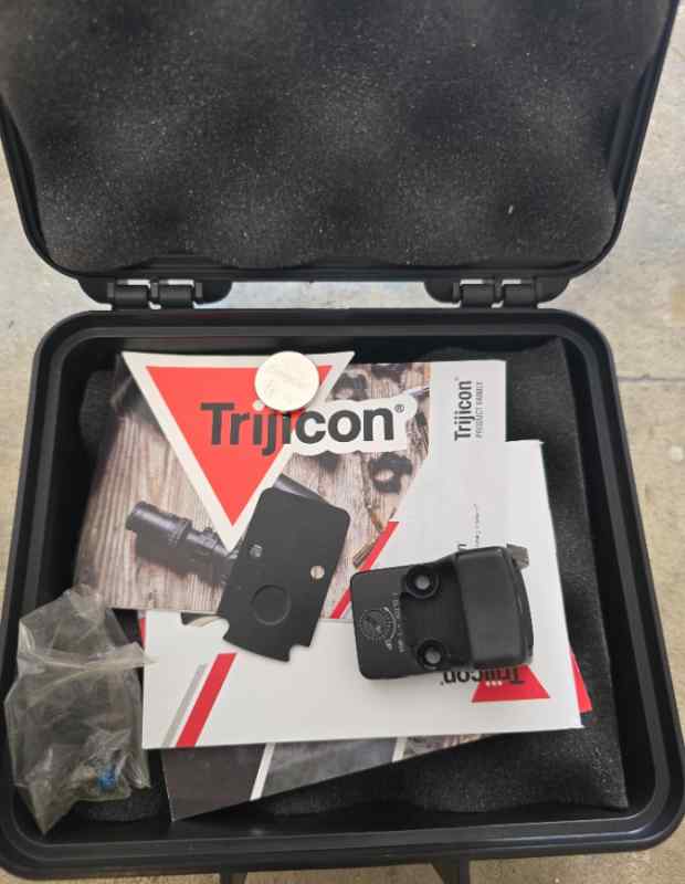 Trijicon RM01 RMR 3.25 MOA LED Red Dot Sight