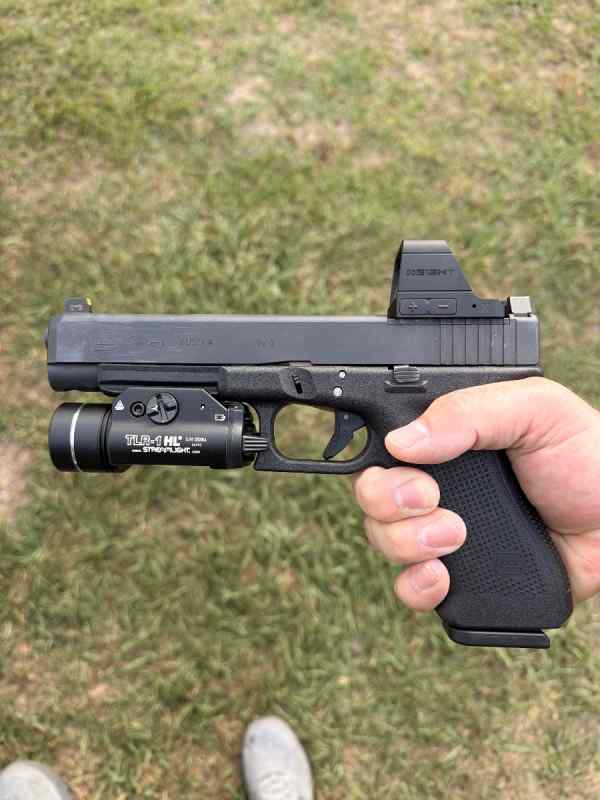 Glock 34 MOS (Gen-4) + Extras - WTT or FS