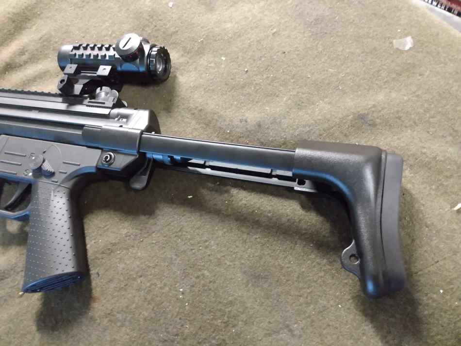 (GSG 522 GSG5 or GSG16) 22LR Retractable Stock.