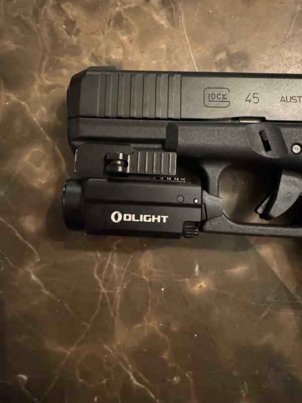 OLIGHT Baldr S 800 Lumens Fits Glock 45/19x