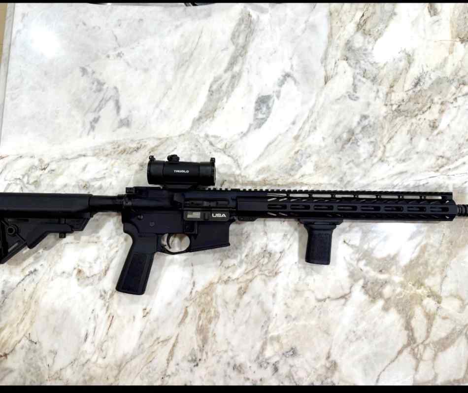 BRAND NEW ANDERSON AR-15 