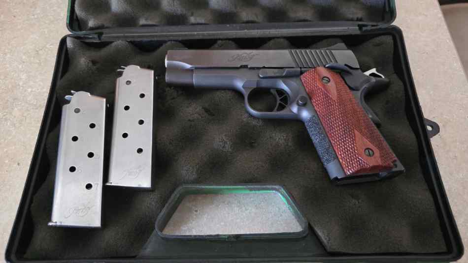 Kimber Compact Custom 1911